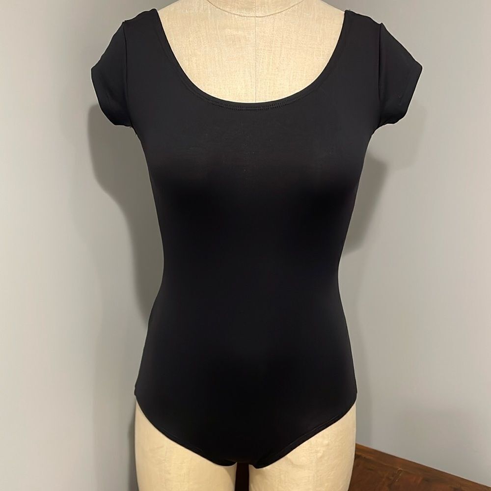 Body Wrappers Black Bodysuit Dance Gymnastics Wear Size M
